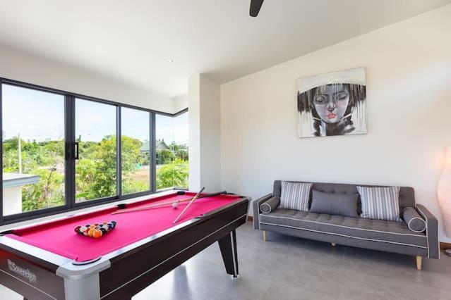 Villa Crystal Two-Bedroom Private Pool Villa Phuket Buitenkant foto